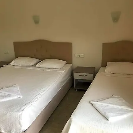酒店 Can Apartments 3*