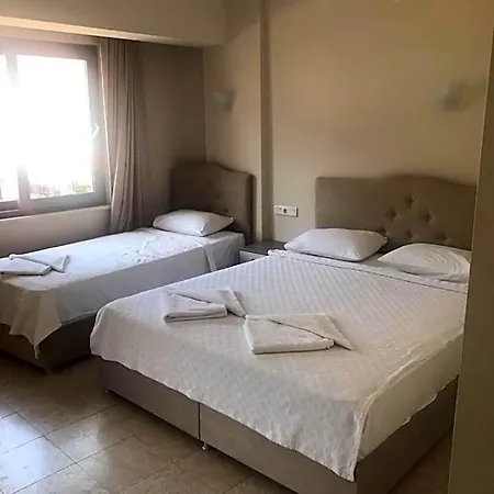 Can Apartments 酒店 3*